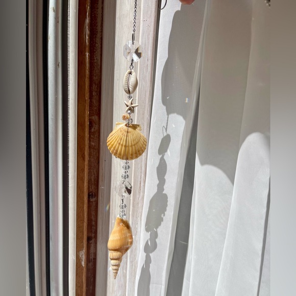 Coastal Suncatcher - Picture 4 of 11